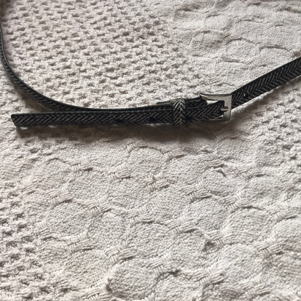 Herringbone Belt. Size Small - Picture 2 of 2
